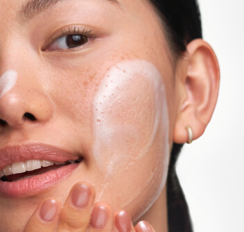 How to take care of skin during winter